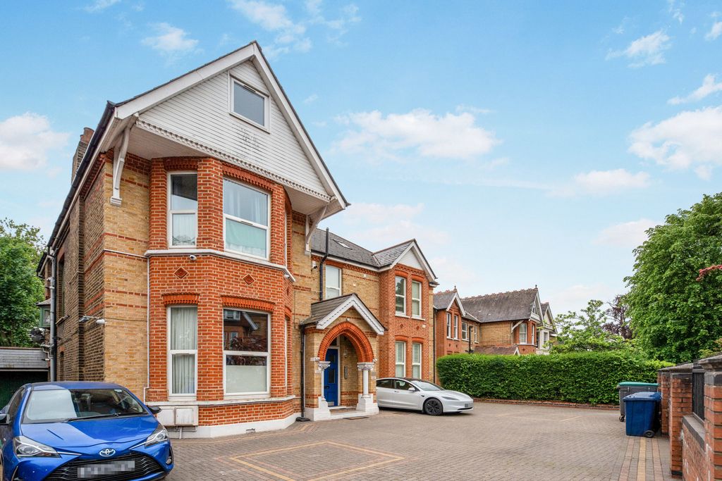 Property photo 1 of 8 Pbox-Img.Jpg