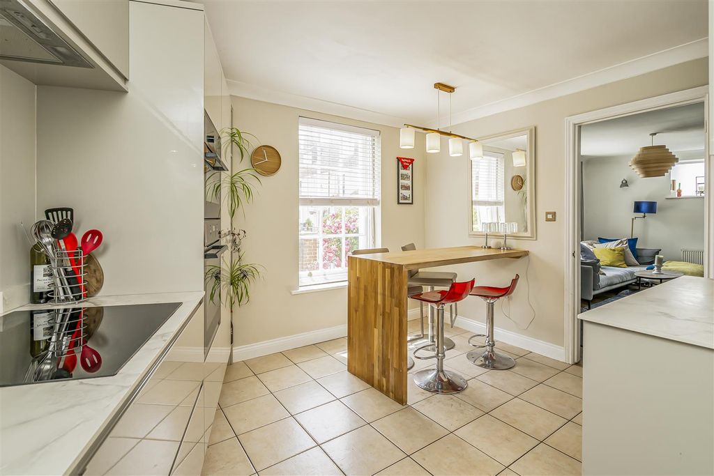 Property photo 3 of 11 Honeysuckle Cottage, Westbourne Square, Westbourne