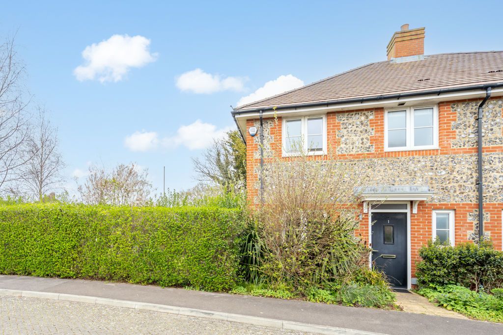 Property photo 2 of 18 Photo 44