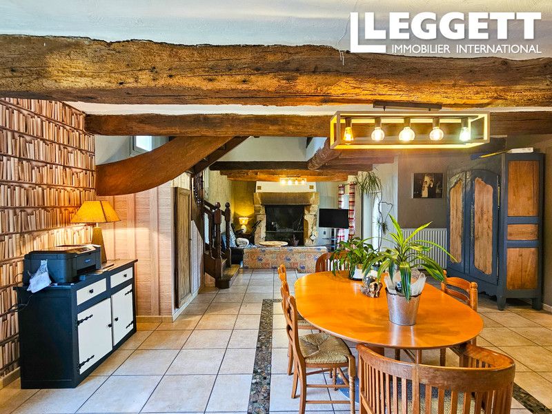 Property photo 3 of 10