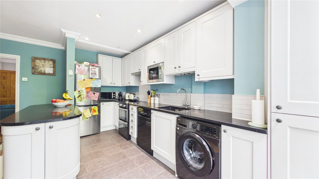 Additional image 9 of 3 bed semi-detached house for saleLightwater, Surrey GU18