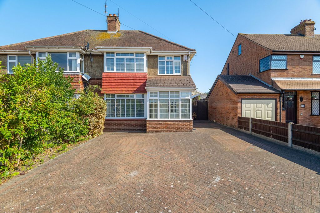 Property photo 1 of 20