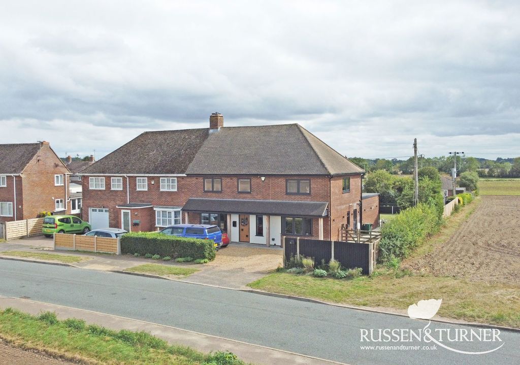 Property photo 1 of 28