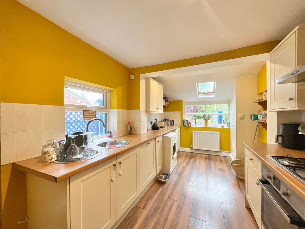 Property photo 3 of 13
