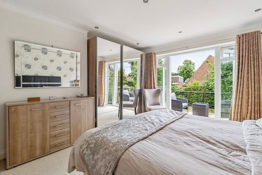 Additional image 11 of 5 bed detached house for saleWoodhall Avenue, Pinner HA5