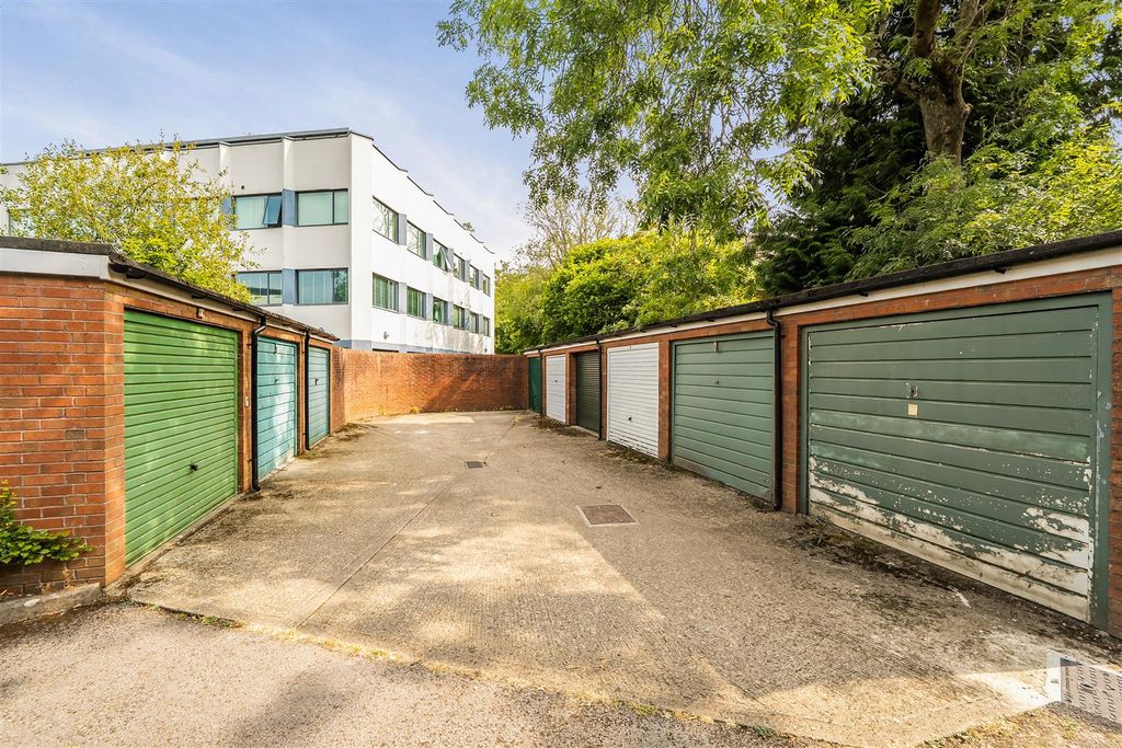 Property photo 3 of 8 Garage Block.Jpg