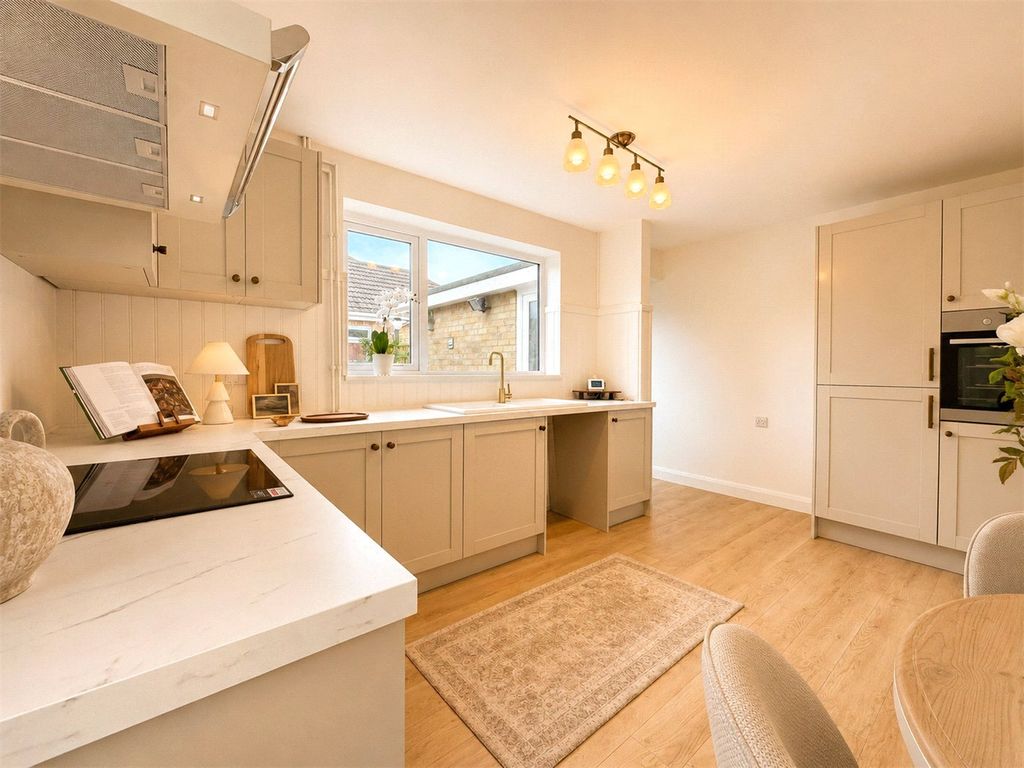 Property photo 2 of 10 Picture No. 07
