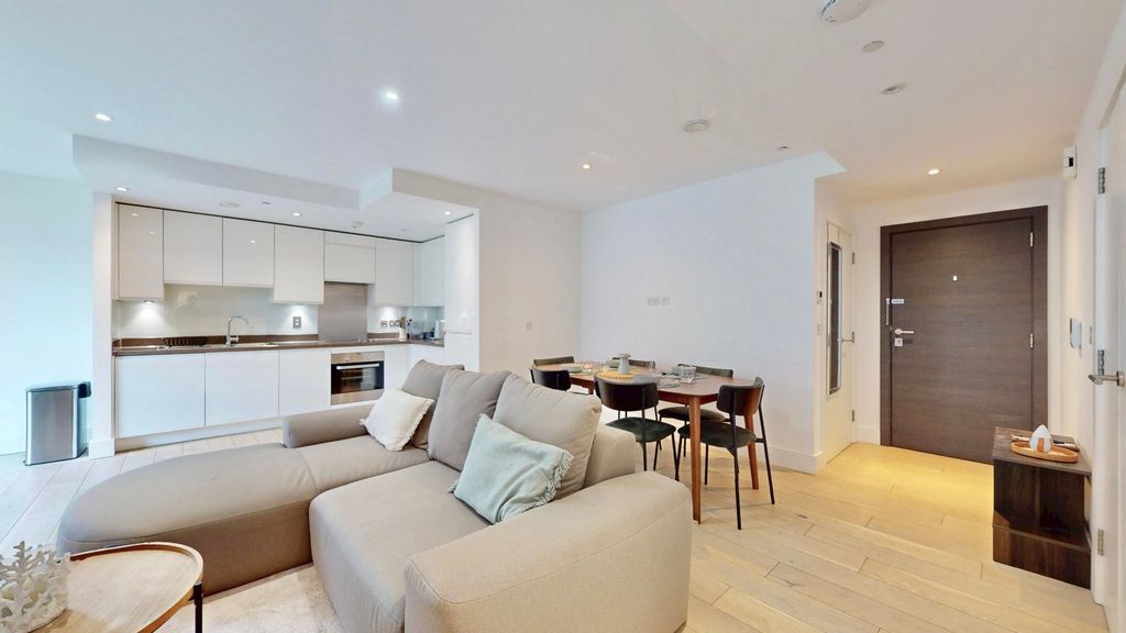 Property photo 1 of 24 Picture No. 11