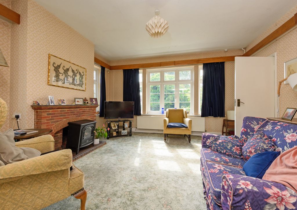 Property photo 3 of 22 Front Reception Room