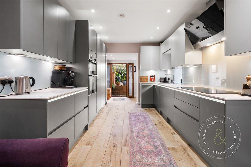 Additional image 15 of 3 bed terraced house for saleTheobald Road, Canton CF5