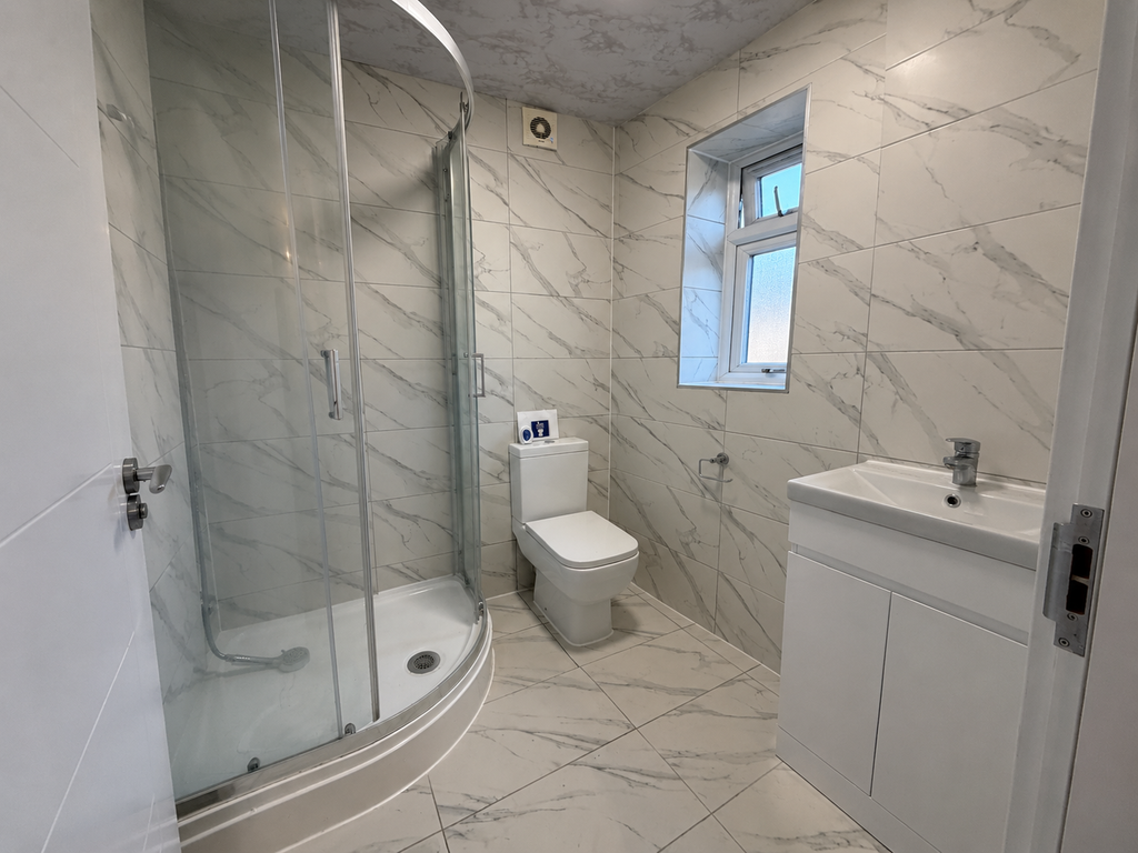 Property photo 3 of 3 Bathroom