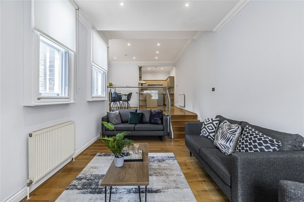 Property photo 1 of 28 Reception Room