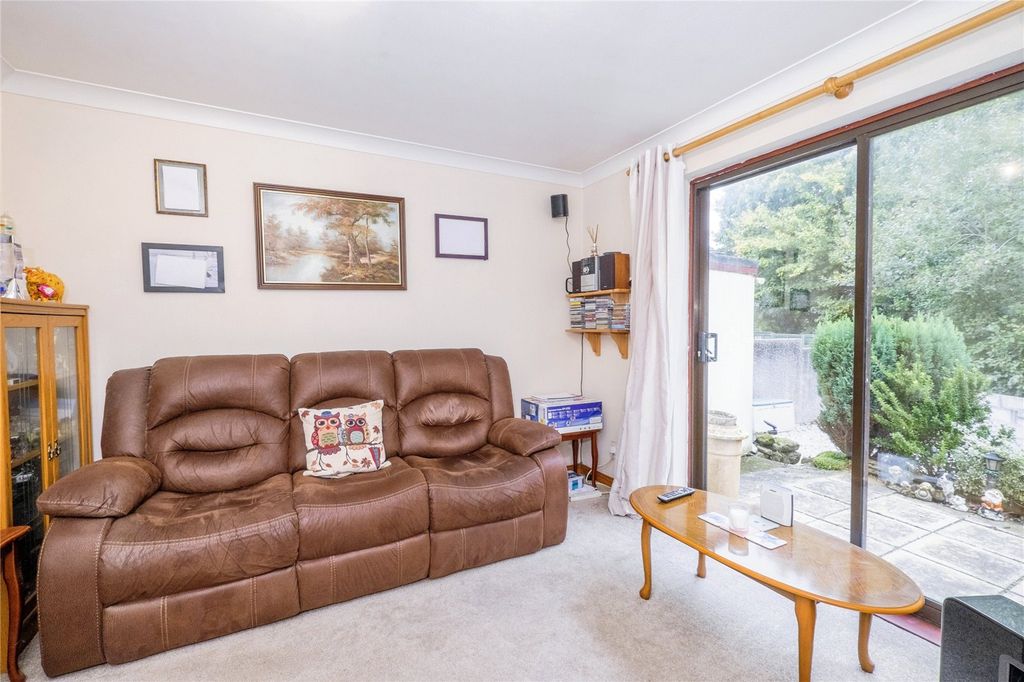 Property photo 3 of 15 Picture No. 04