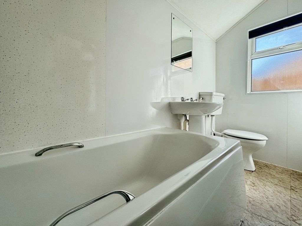 Property photo 3 of 3 Img_4433_8_Large