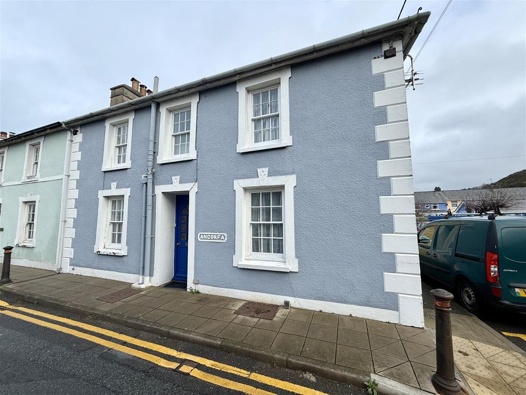 Property photo 2 of 24 Description