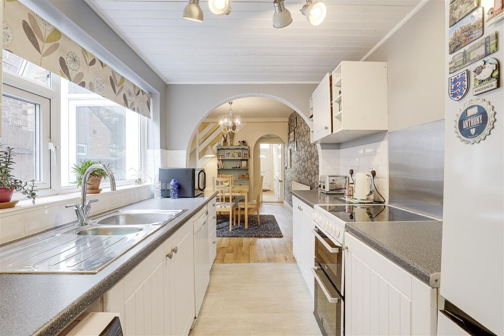 Property photo 3 of 17 3903.Jpg