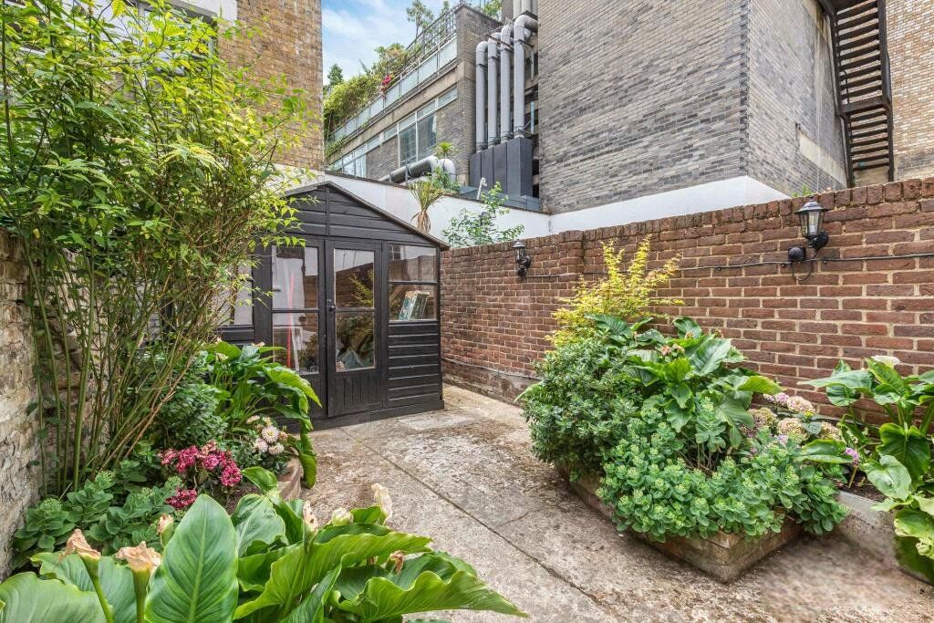 Property photo 3 of 16 Picture 3