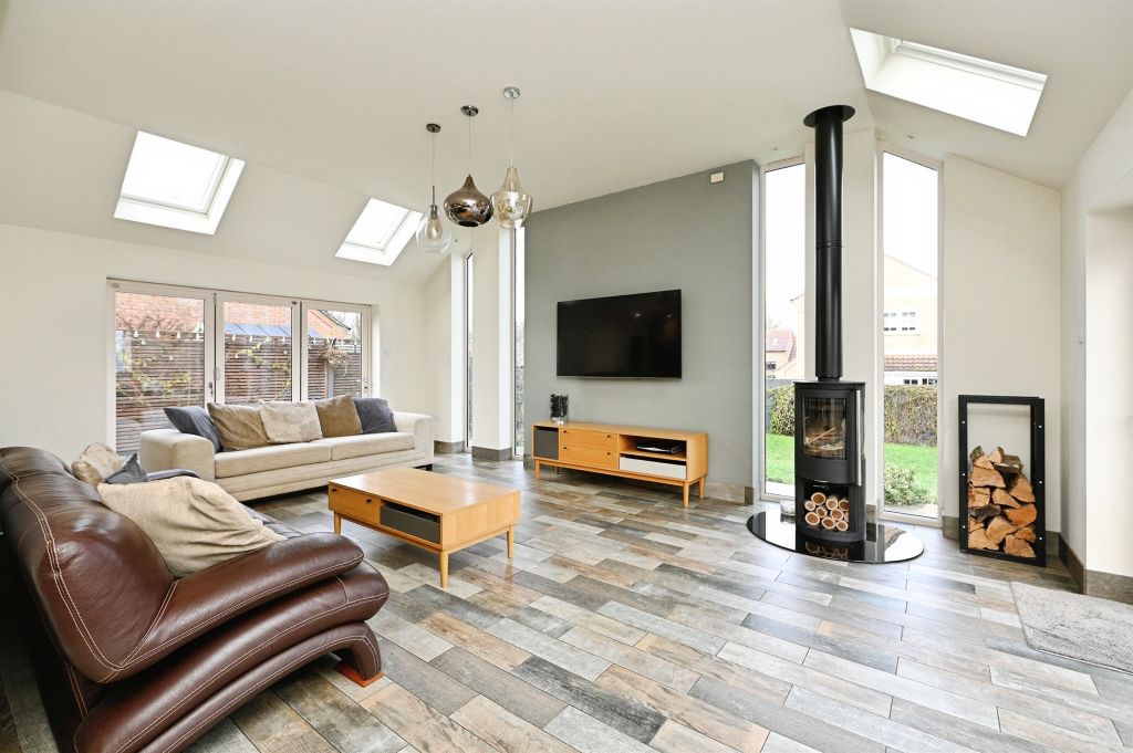 Property photo 3 of 29