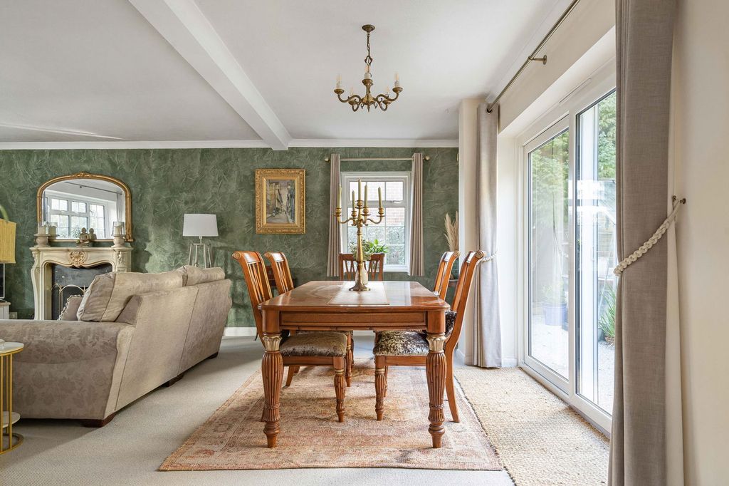 Property photo 3 of 56