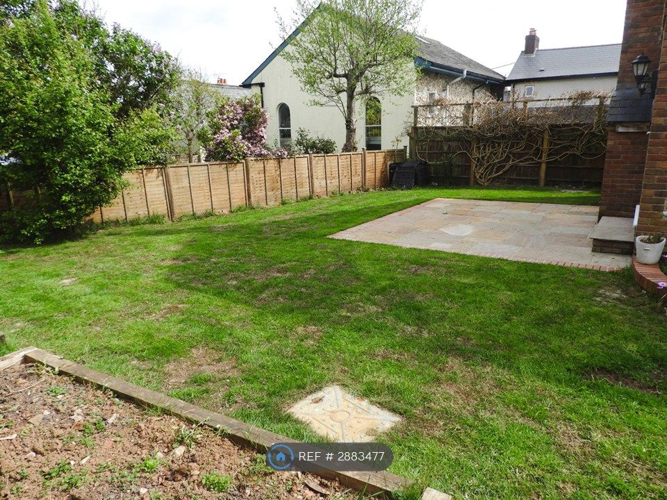 Property photo 2 of 14