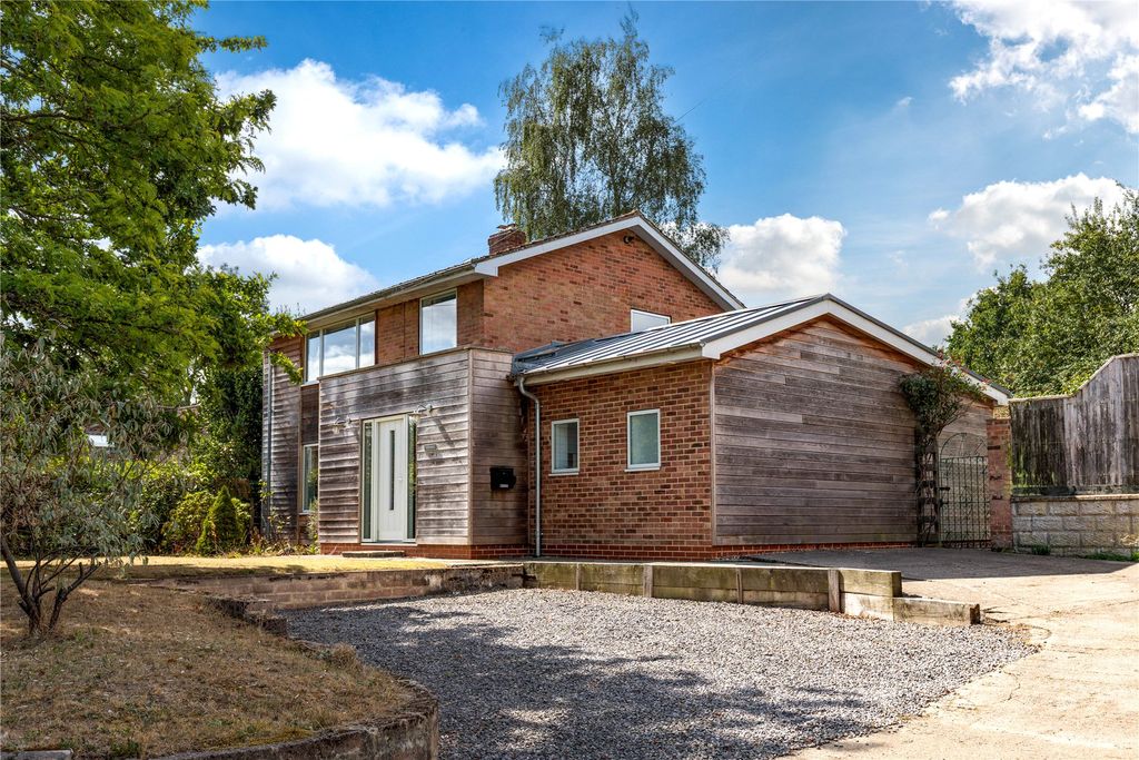 Property photo 1 of 10 Picture No. 15