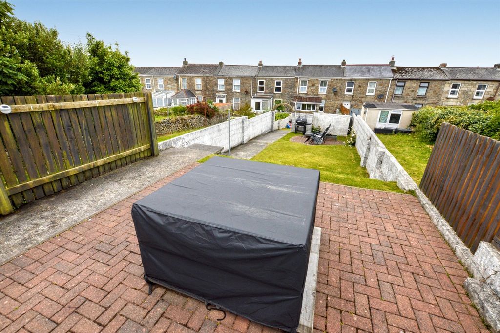 Property photo 1 of 19 Picture No. 16