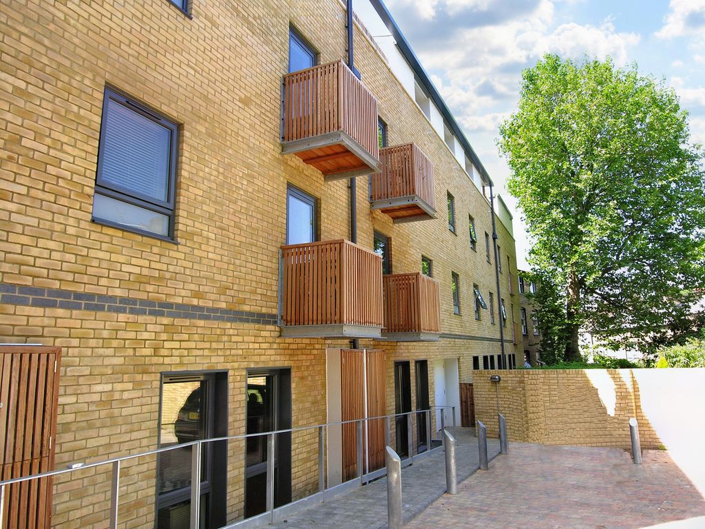 Property photo 1 of 7