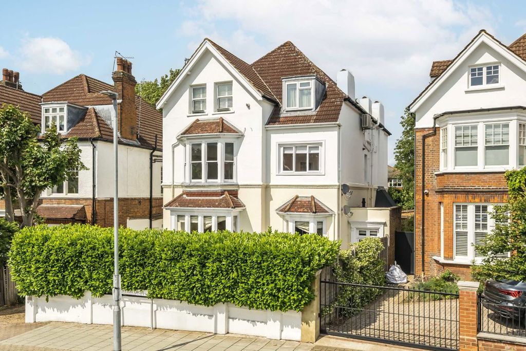 Property photo 1 of 7