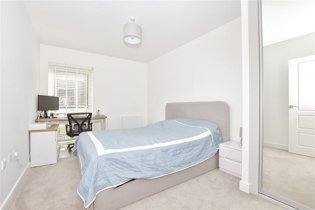Property photo 3 of 9 Bedroom 1