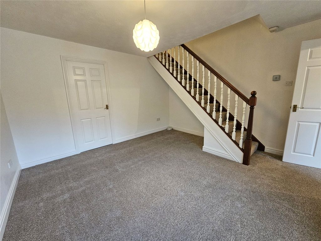 Property photo 3 of 10 Picture No. 23