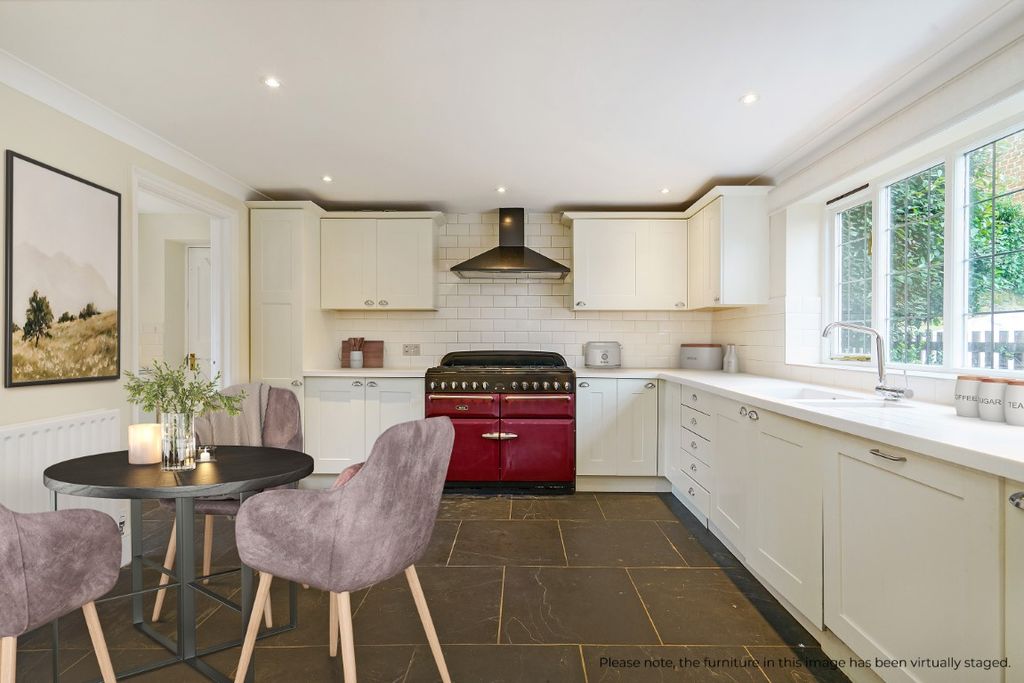 Property photo 3 of 26