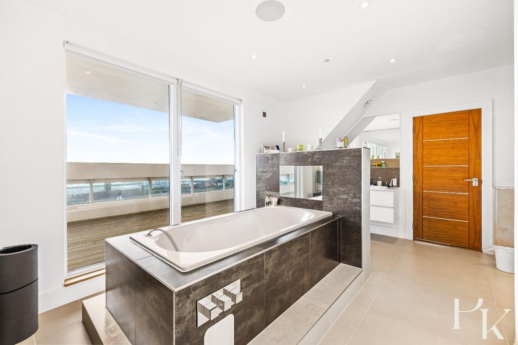 Additional image 24 of 5 bed detached house for saleRoedean Crescent, Brighton BN2