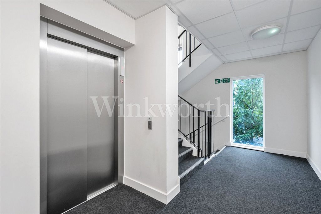 Property photo 2 of 14 Picture No. 03