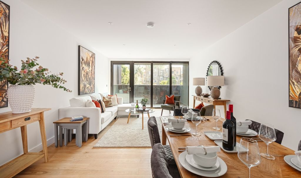 Property photo 1 of 17 094A0144