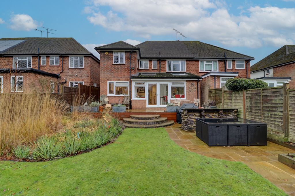 Property photo 1 of 29 Picture No. 24