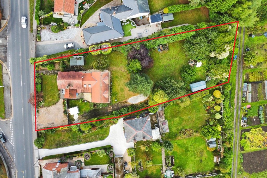 Property photo 3 of 20