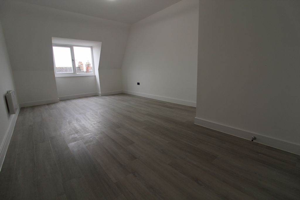 Property photo 3 of 10 Img_8489