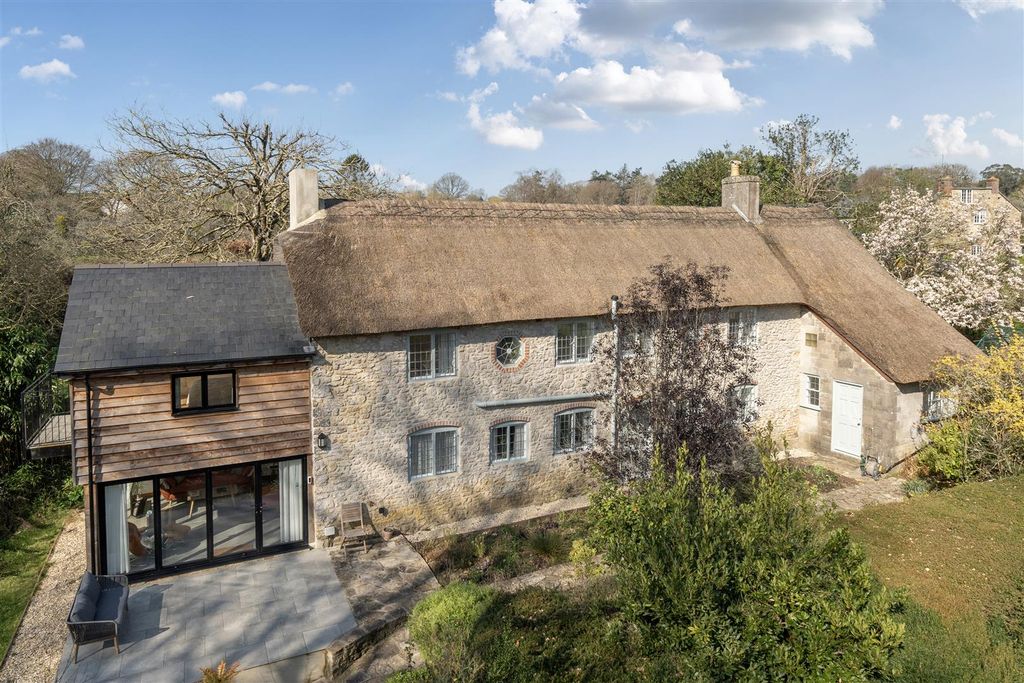 Property photo 1 of 22 Front Elevation