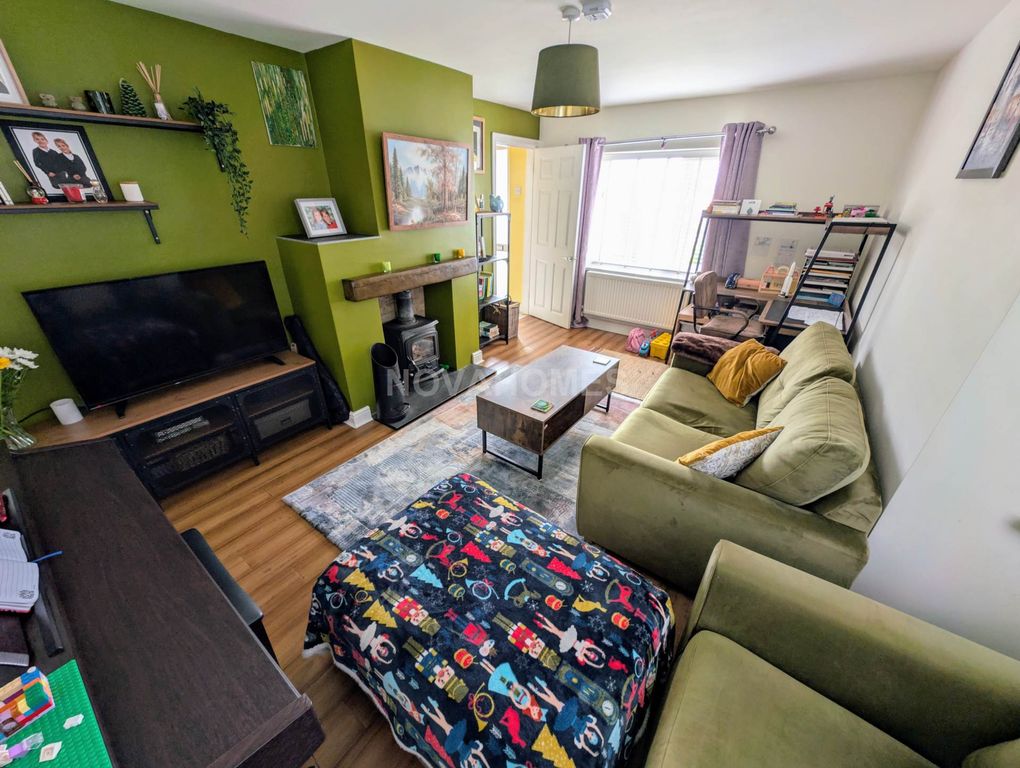Property photo 2 of 12