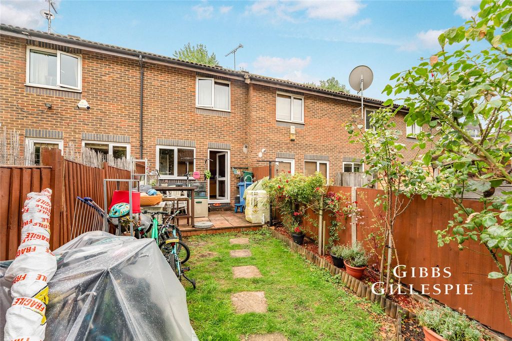 Property photo 3 of 10 Picture No. 01