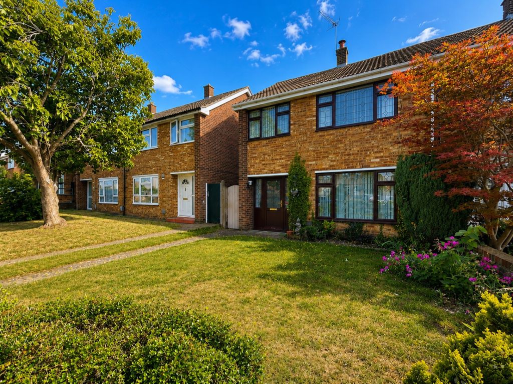 Property photo 1 of 10 5245680