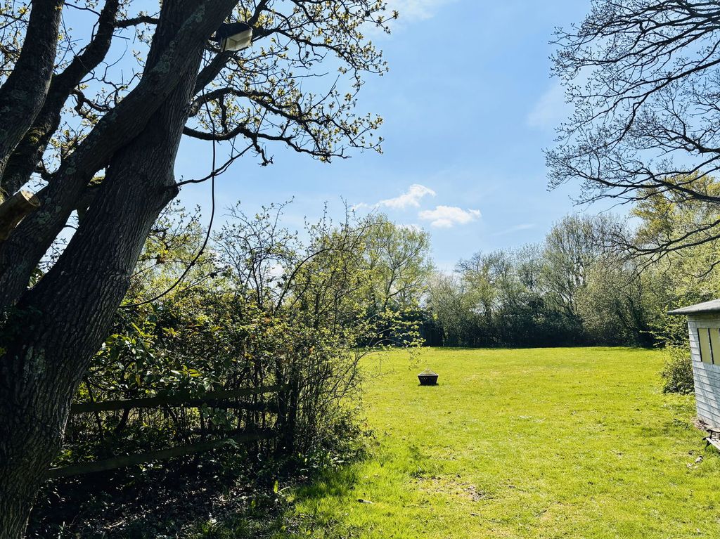 Property photo 3 of 48