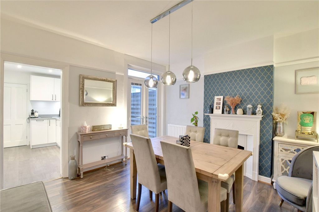 Property photo 3 of 17 Picture No. 09