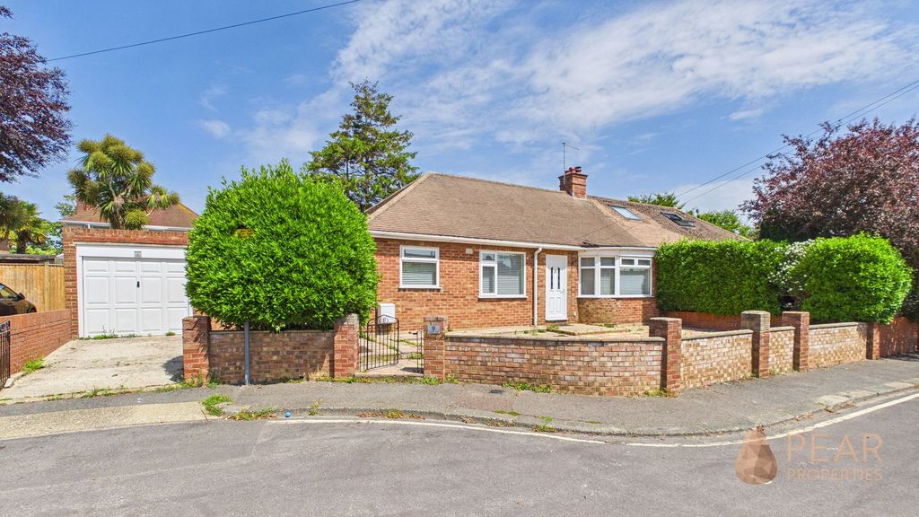 Property photo 1 of 11