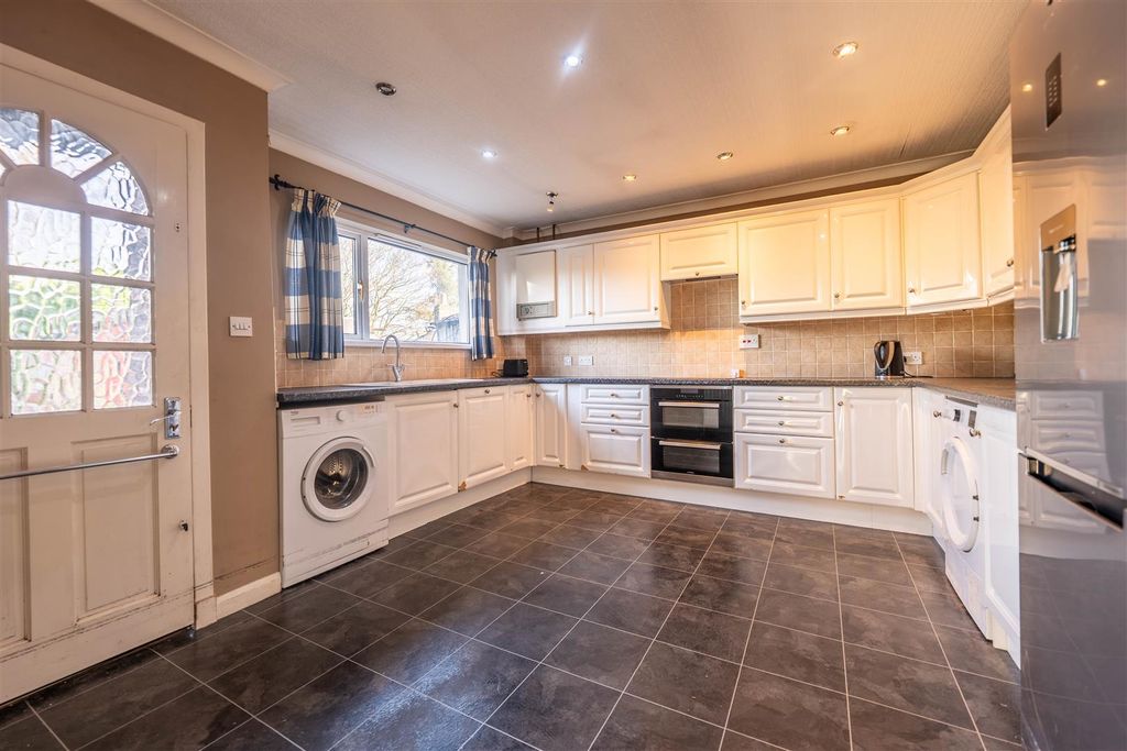 Property photo 2 of 25 Dsc00974-Hdr.Jpg