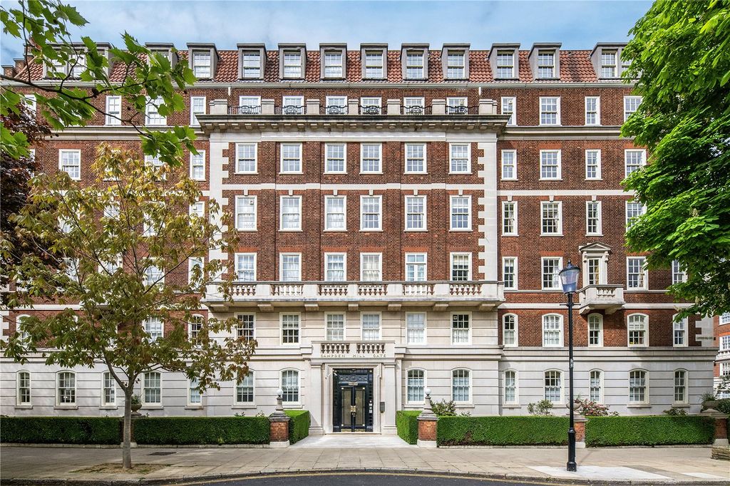 Property photo 2 of 14 Exterior