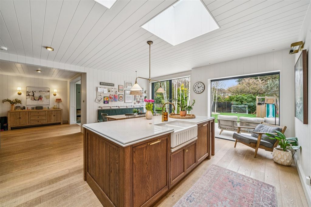 Property photo 1 of 22 Sutton Court Road, W4 - For Sale