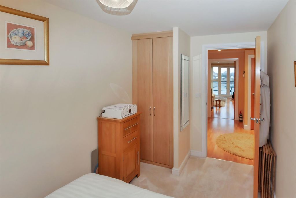 Additional image 10 of 2 bed flat for salePier Road, Littlehampton BN17