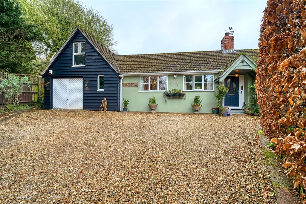 Property photo 1 of 14 Front