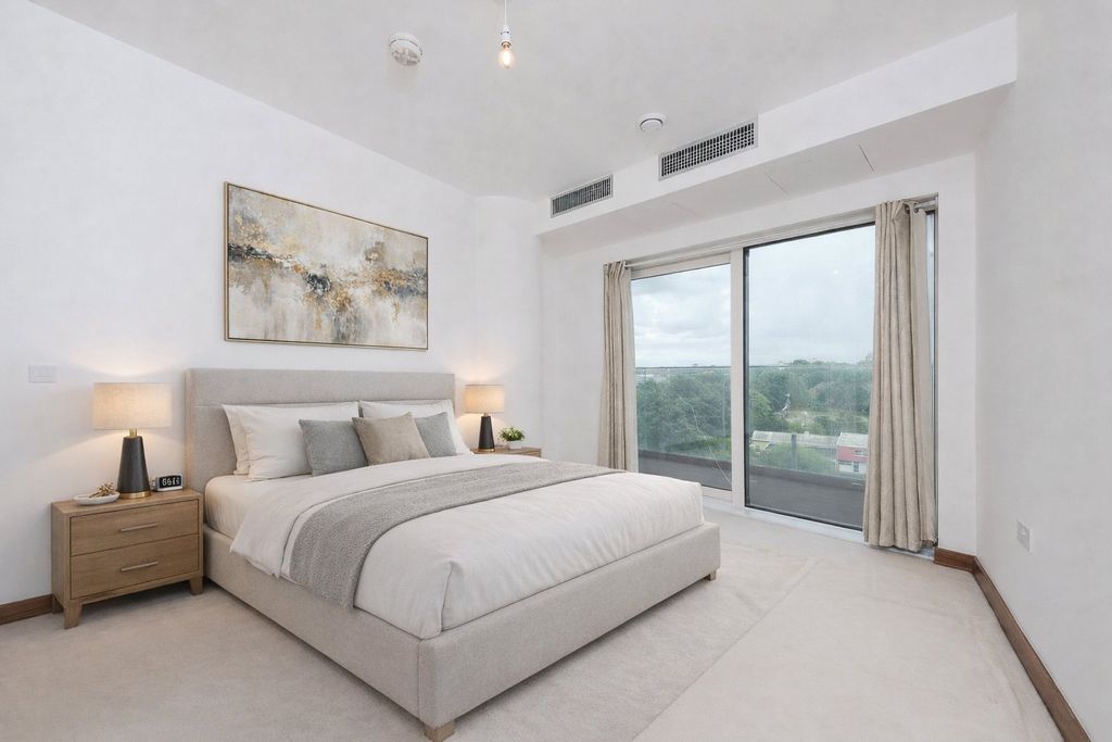 Property photo 3 of 11 Picture No. 17